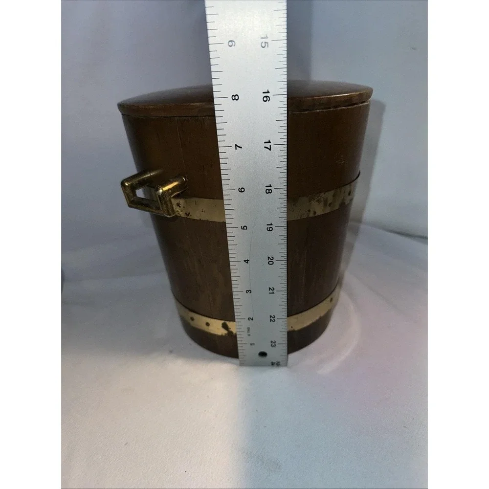 Walnut Salad Bowls this vintage